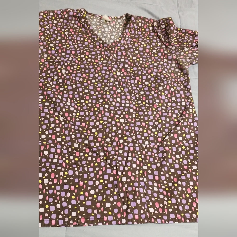 Scrub top - Picture 2 of 2